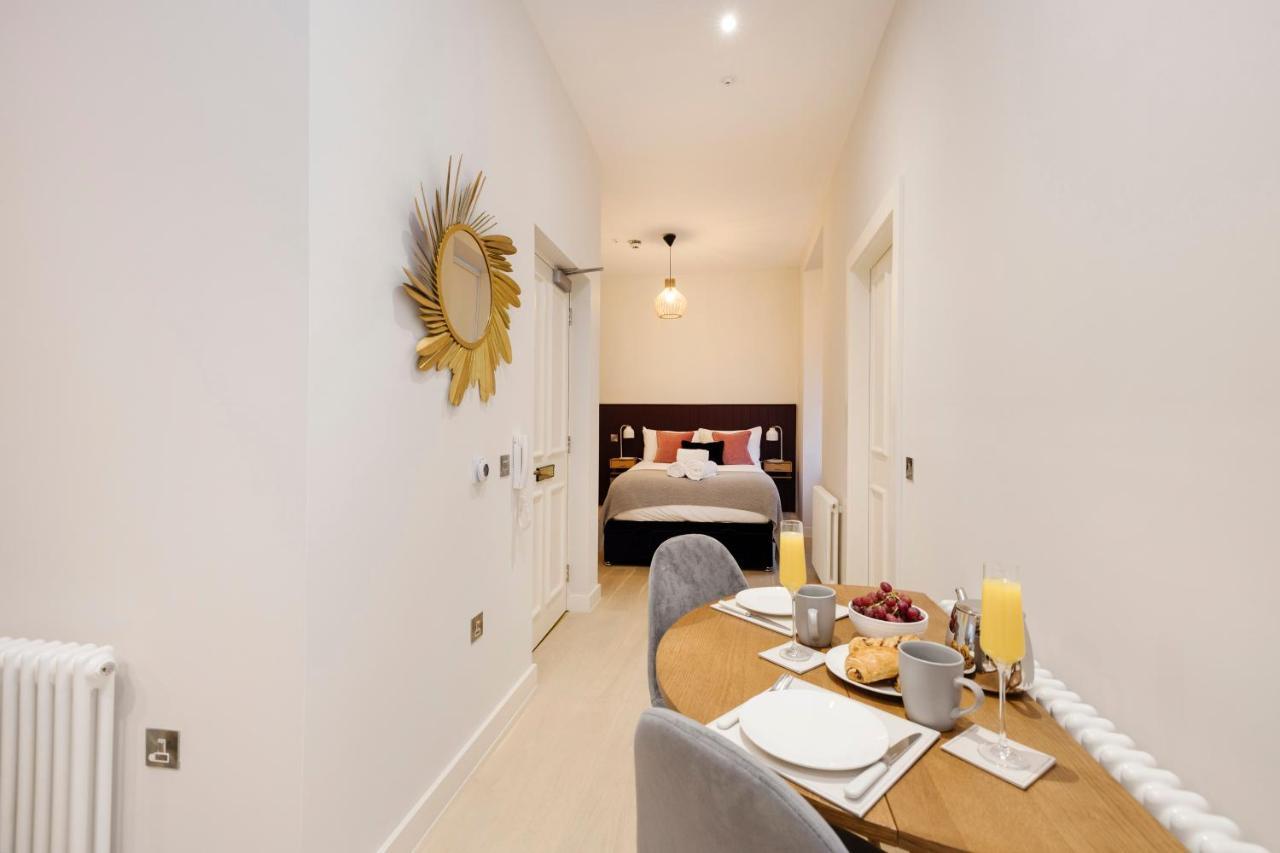 Joivy Tasteful Studios On Rose South Edinburgh Bagian luar foto
